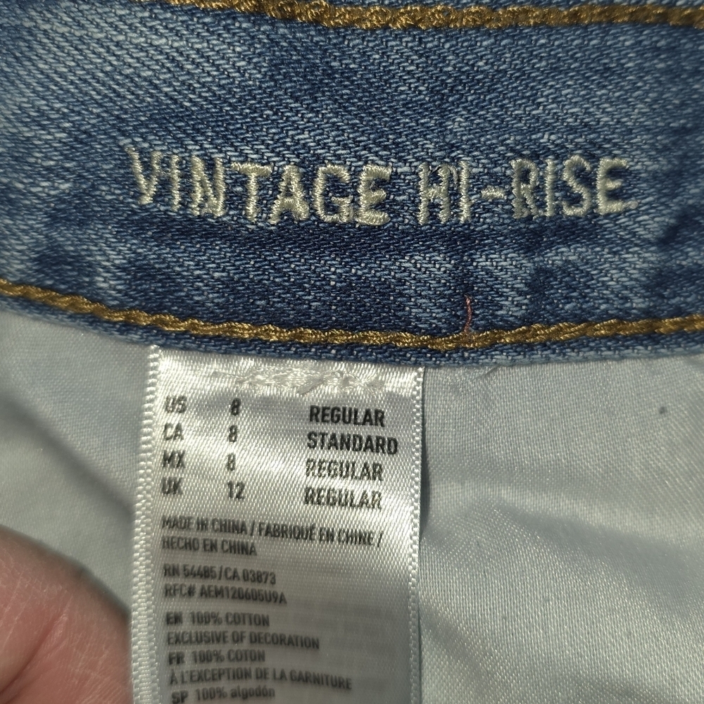 American Eagle Two-Tone Blue Vintage Hi-Rise Jeans Size 8 Regular - Picture 5 of 5